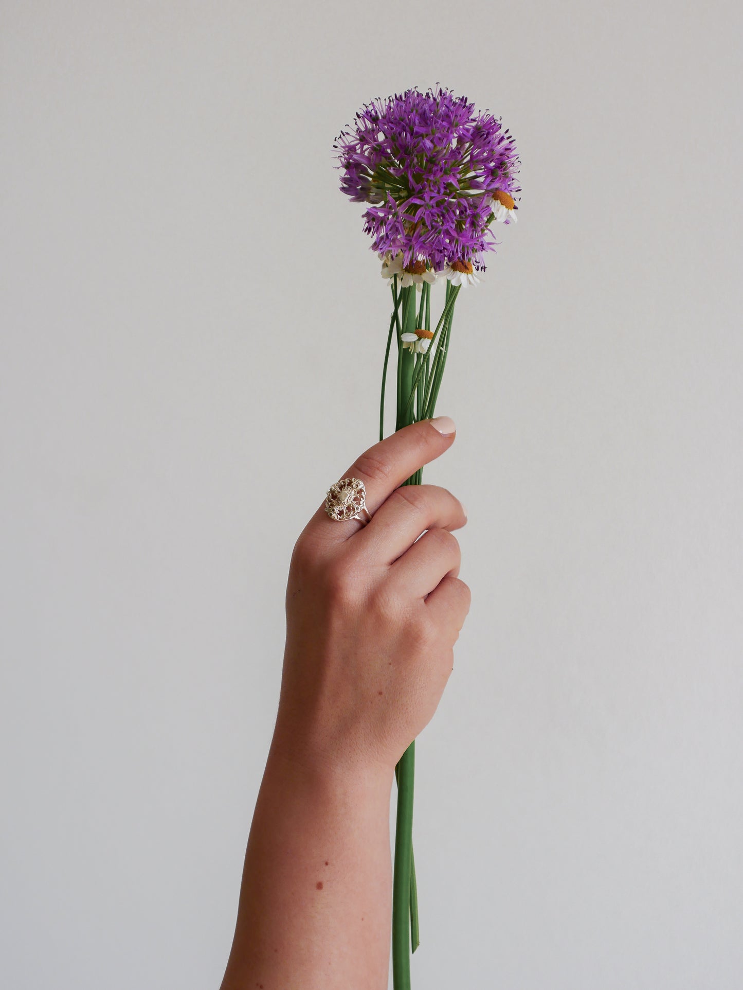 Felicia ring