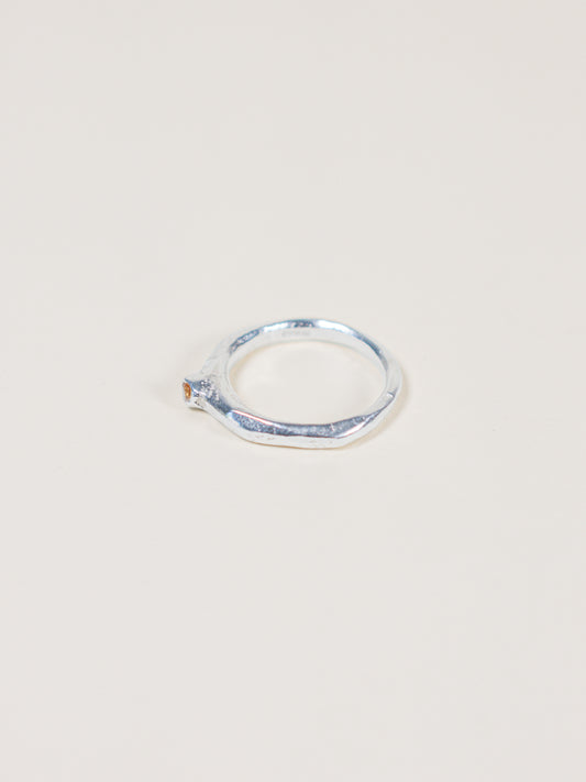 Anello Quasar - Pezzo unico in argento e zaffiro Meteora n. 15