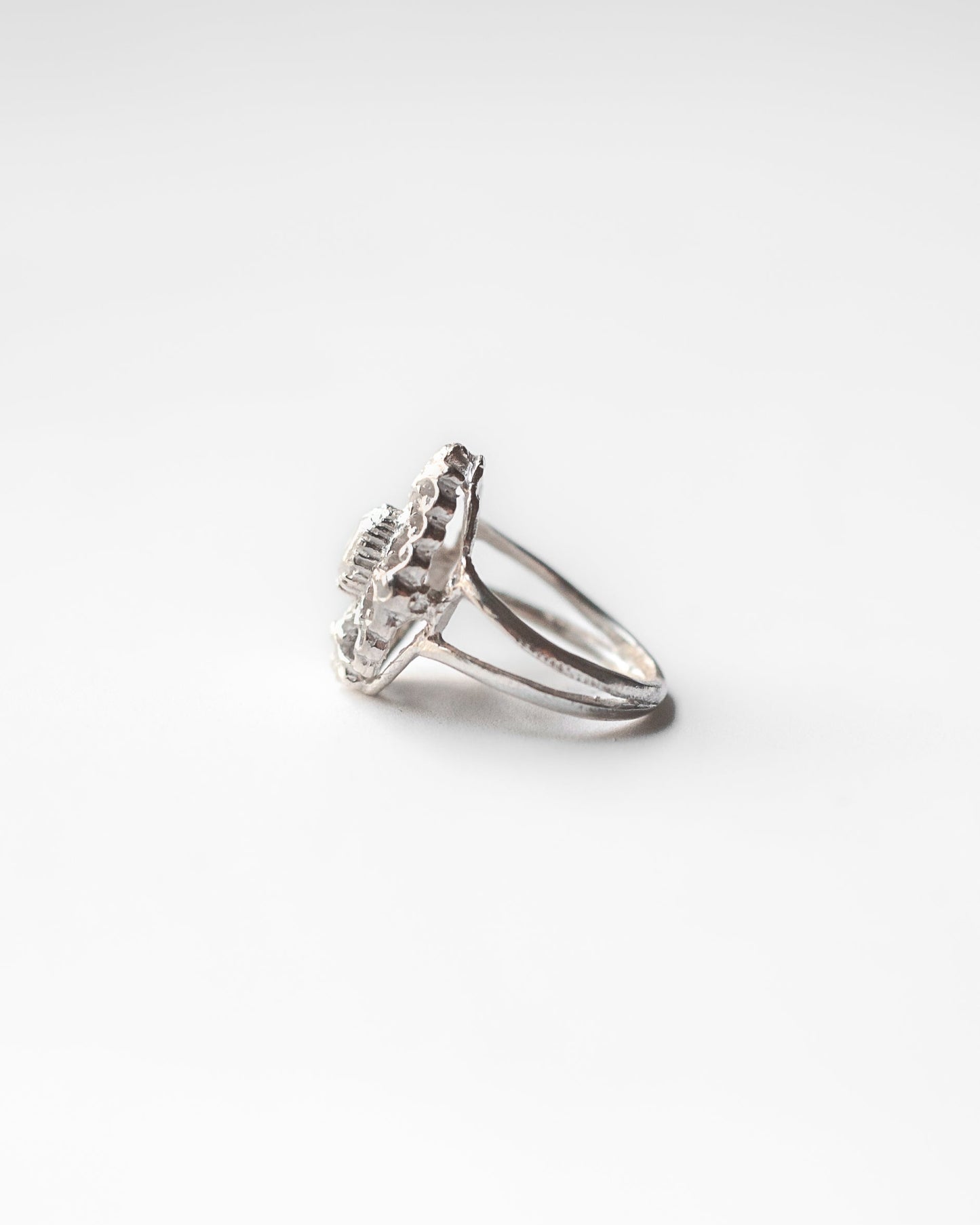 Anello Felicia
