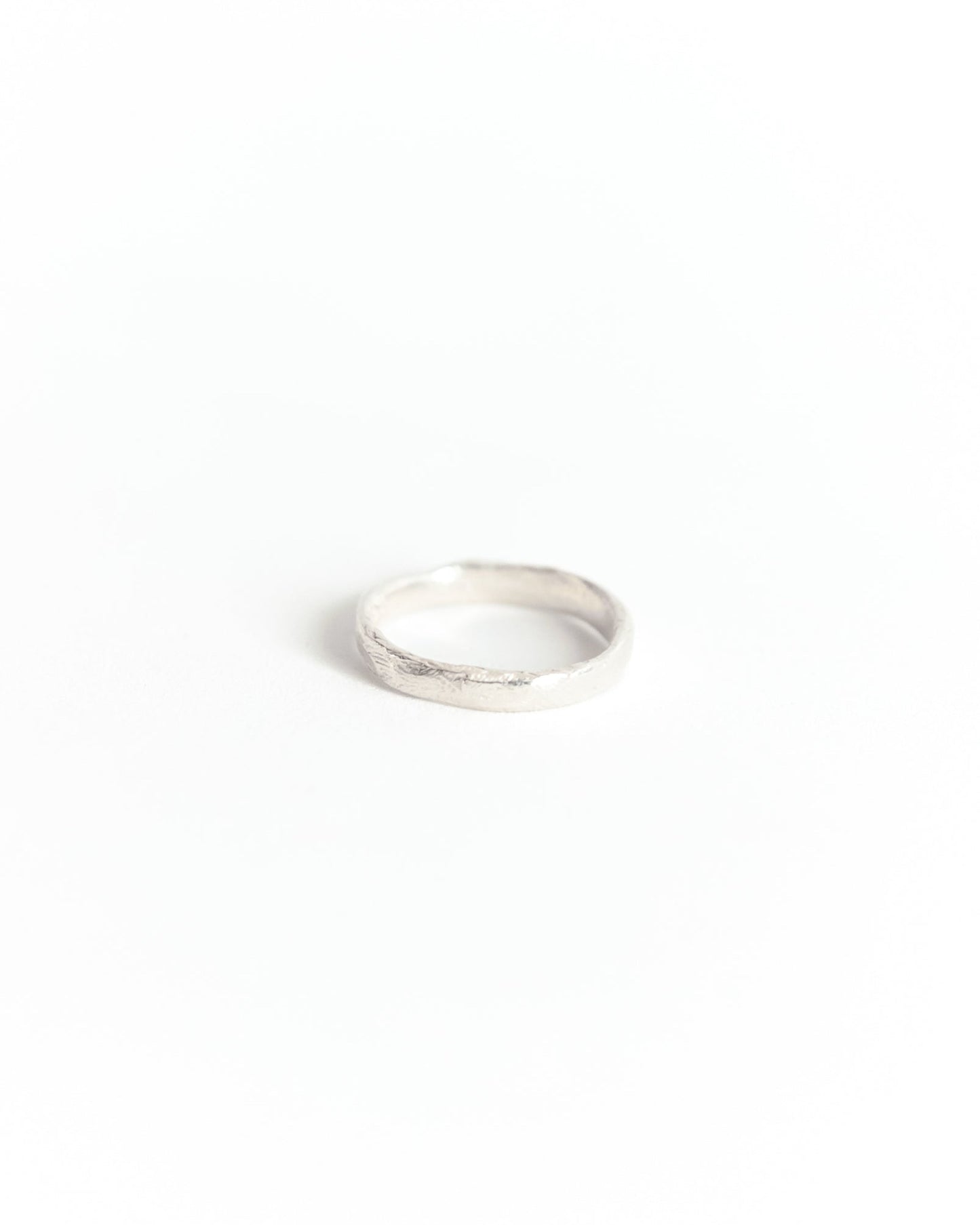 anello con impronte digitali