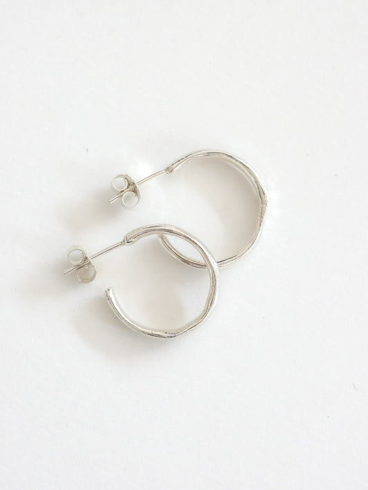 Orecchini a cerchio medi