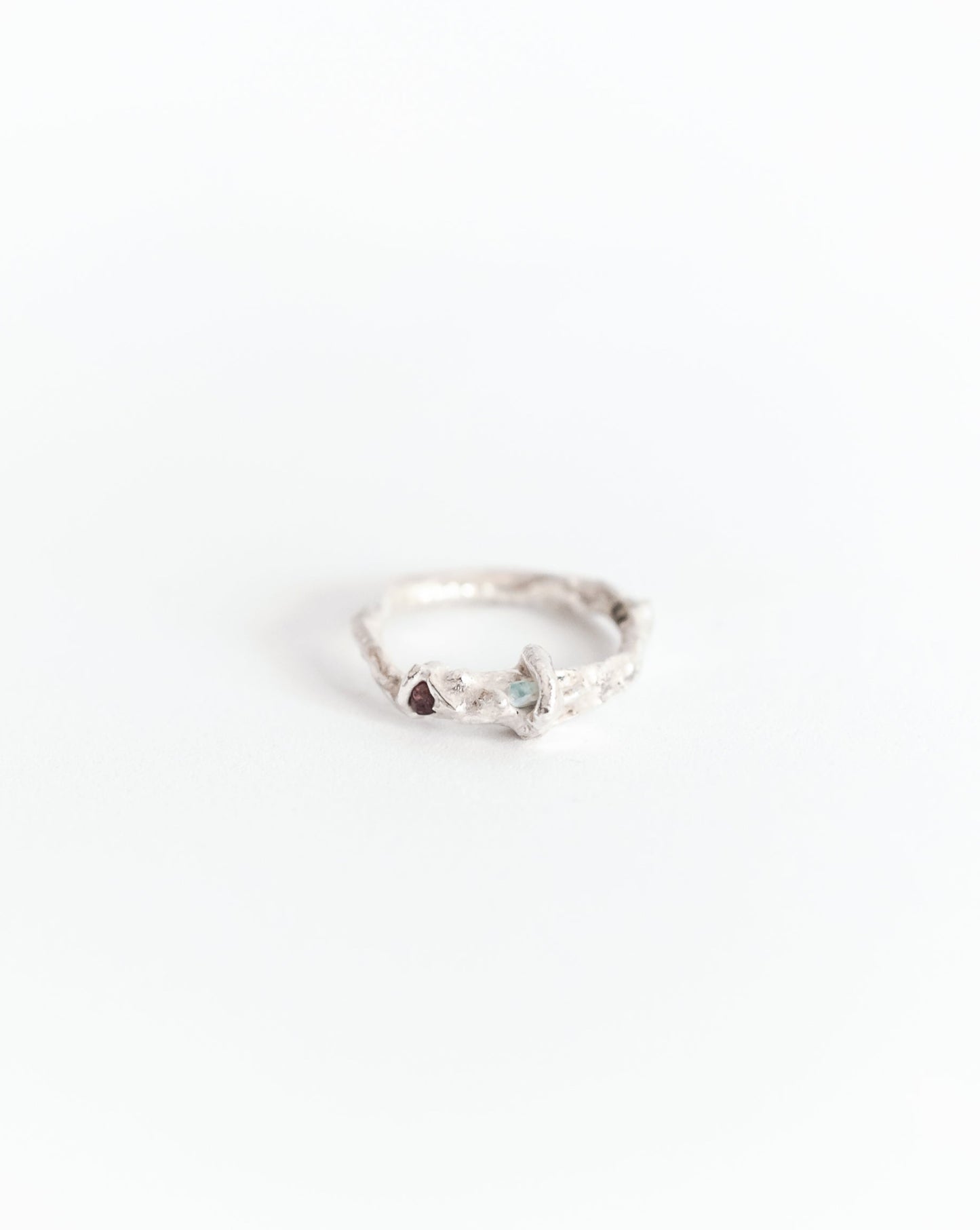 anello grezzo argento upcycling