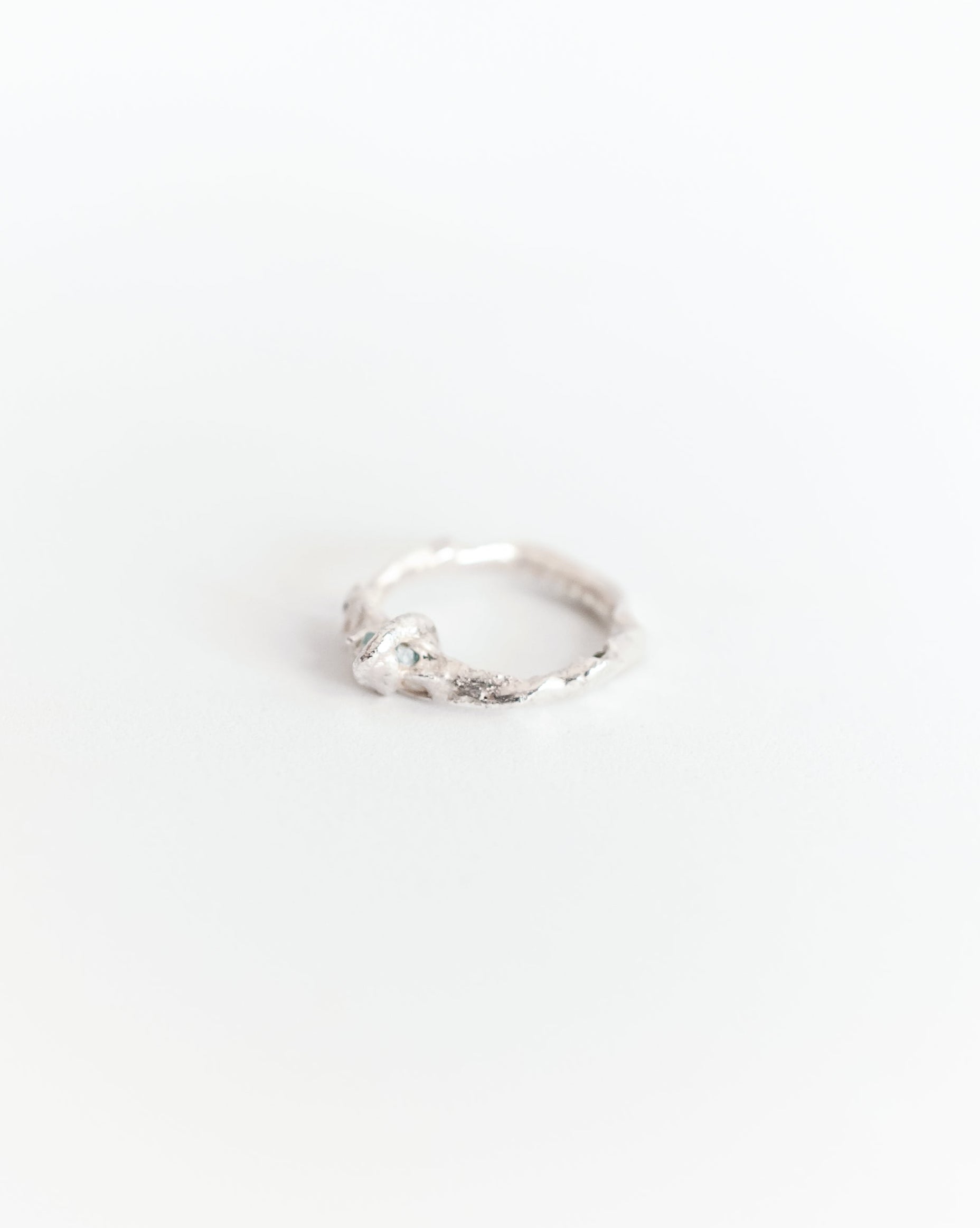 anello grezzo argento upcycling