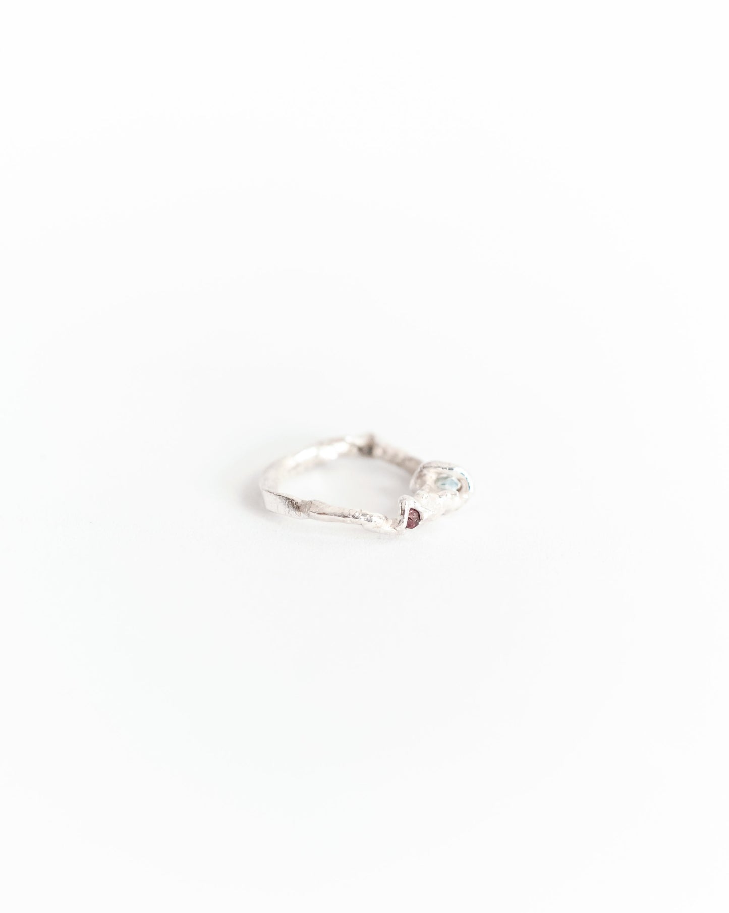 anello grezzo argento upcycling