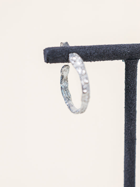 Medium hoop earrings